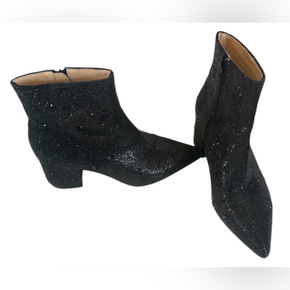 Betsey Johnson Kyla glass stones Black Ankle Booties Size 8 - Picture 2 of 10